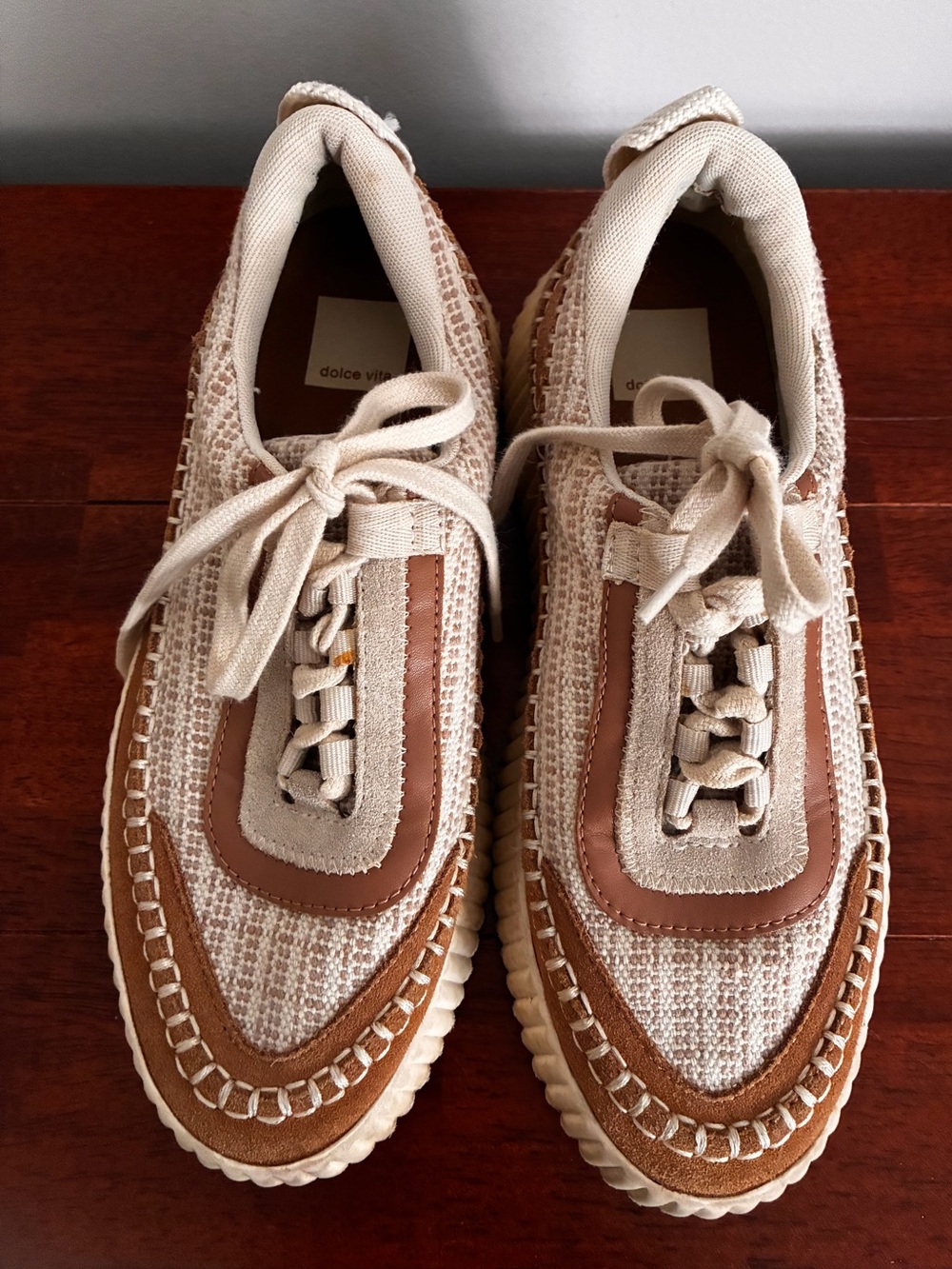 Dolce Vita size 8 Dolan platform sneaker in sandstone white - Picture 4 of 8